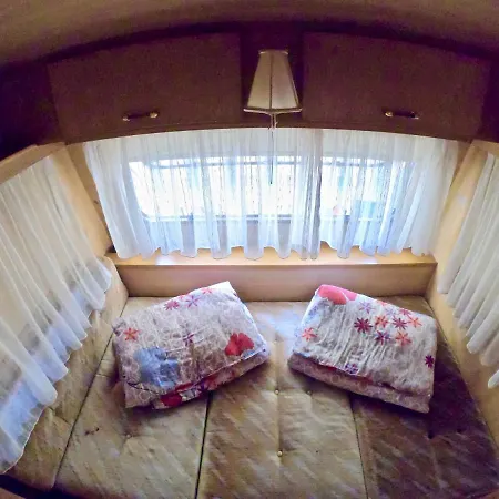 Olaszelmeny Beach Caravans *