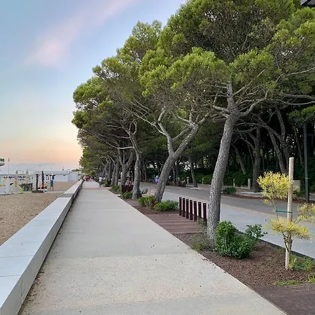 Kemp Olaszelmeny Beach Caravans